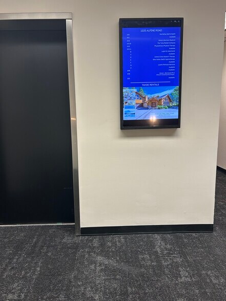 1225 Alpine Rd, Walnut Creek, CA à louer - Photo de l’immeuble – Image 2 sur 6