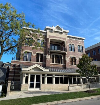 Plus de détails pour 111 S Lincoln St, Hinsdale, IL - Bureau, Local commercial à louer