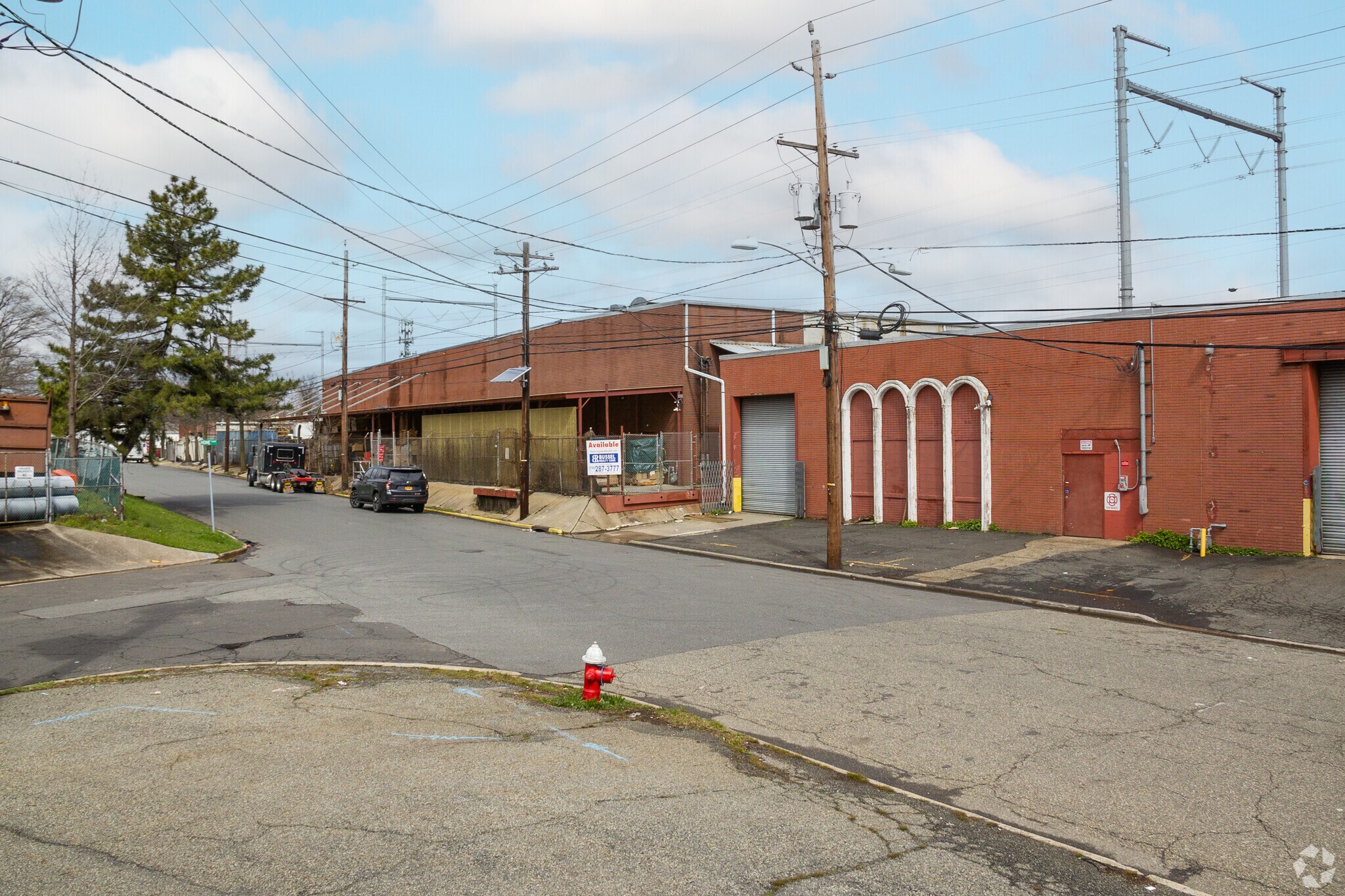 169-193 Highland Pky, Roselle, NJ à vendre Photo principale– Image 1 sur 6