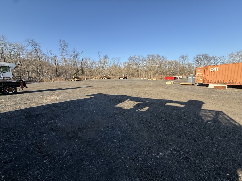 1861 Lower State Rd, Doylestown, PA à louer - Photo de l’immeuble – Image 3 sur 19