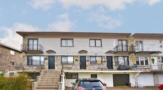 Plus de détails pour 4720 Rue D'antibes, Montréal, QC - Logement à vendre