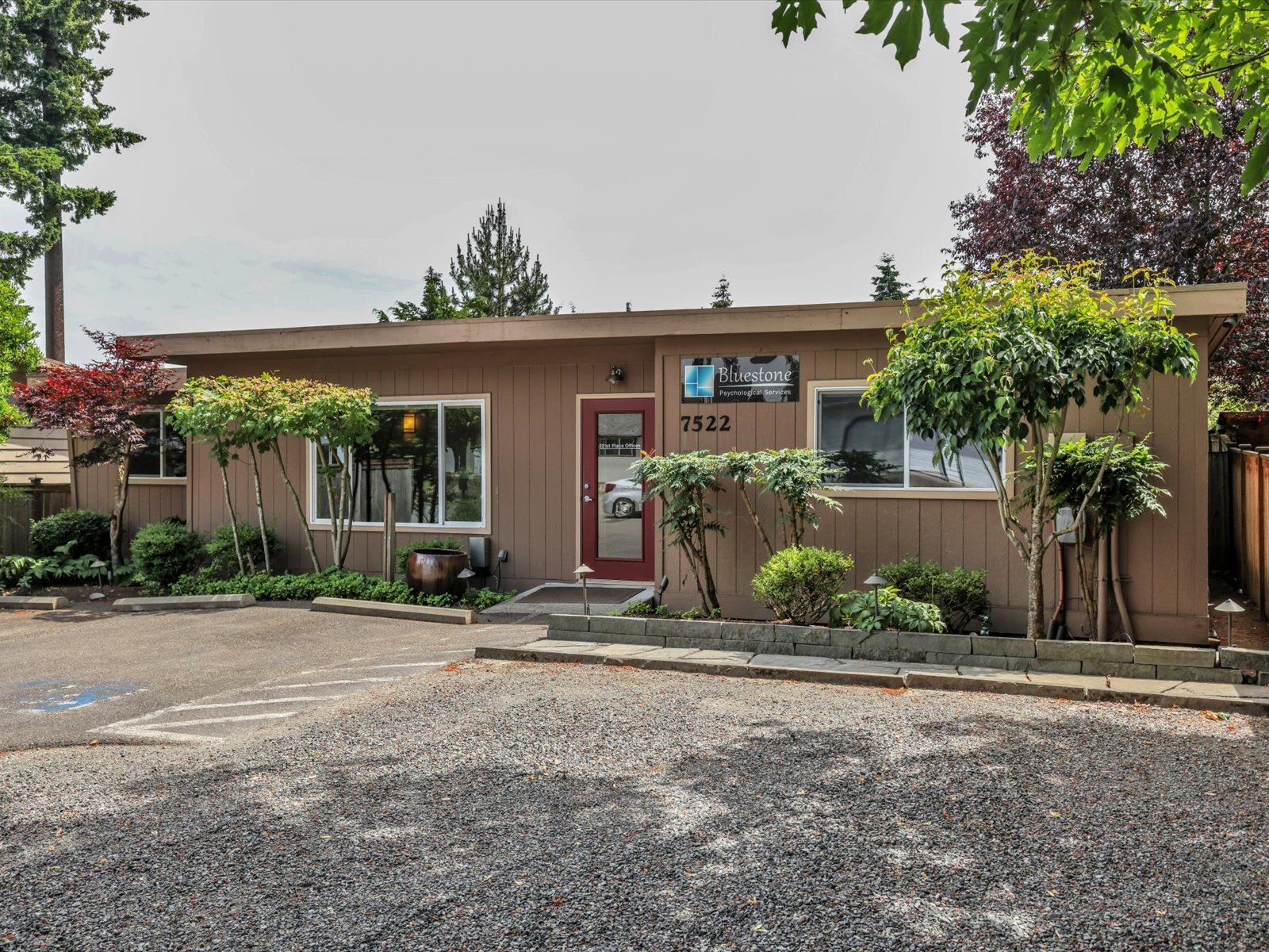 7522 221st Pl SW, Edmonds, WA à vendre Photo de l’immeuble– Image 1 sur 29
