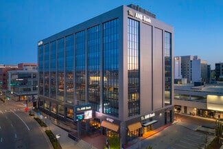Plus de détails pour 3033 E 1st Ave, Denver, CO - Bureau à louer