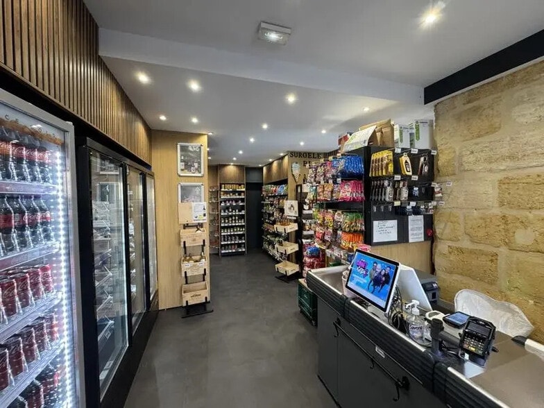 Local commercial dans Bordeaux à louer - Photo intérieure – Image 2 sur 2