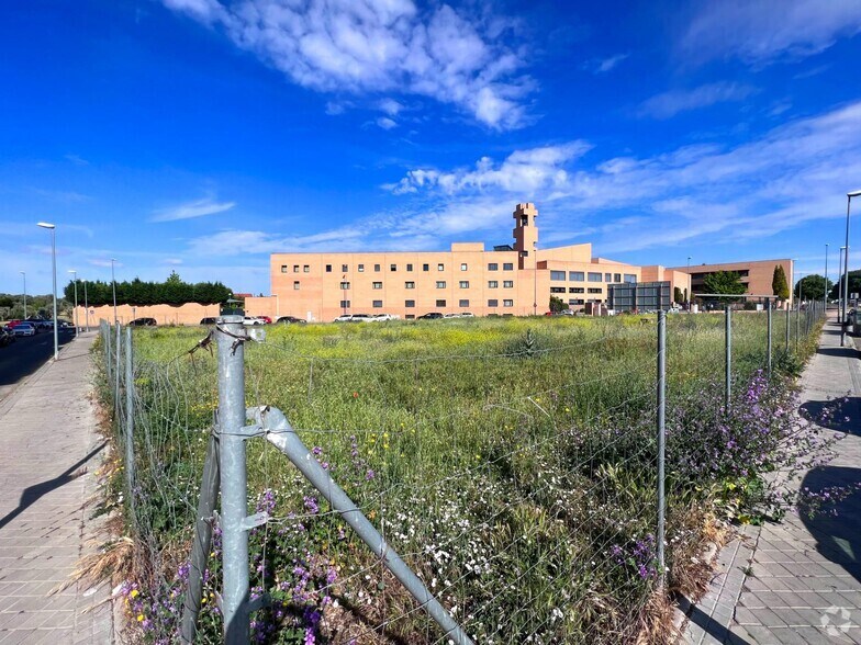 Terrain dans Valdemoro, Madrid à vendre - Photo de l’immeuble – Image 2 sur 12