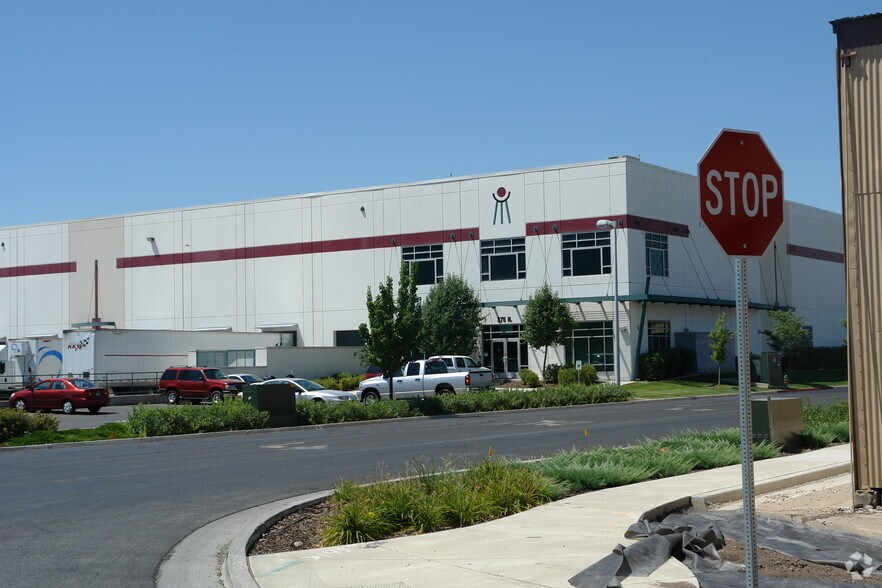 267 N Depot Dr, Ogden, UT à louer - Photo de l’immeuble – Image 3 sur 3