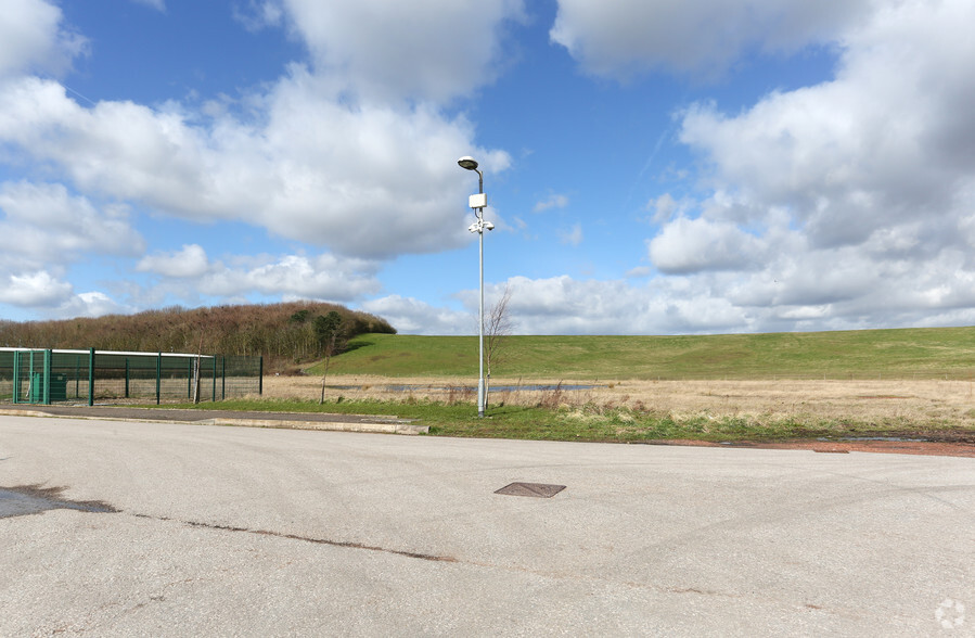 Eakring Rd, Bilsthorpe à vendre - Photo de l’immeuble – Image 3 sur 4