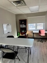 6200 Som Center Rd, Solon, OH à louer Photo intérieure– Image 2 sur 8