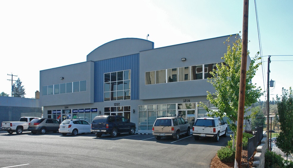 1202-1206 E Sprague Ave, Spokane, WA à louer - Photo principale – Image 1 sur 2
