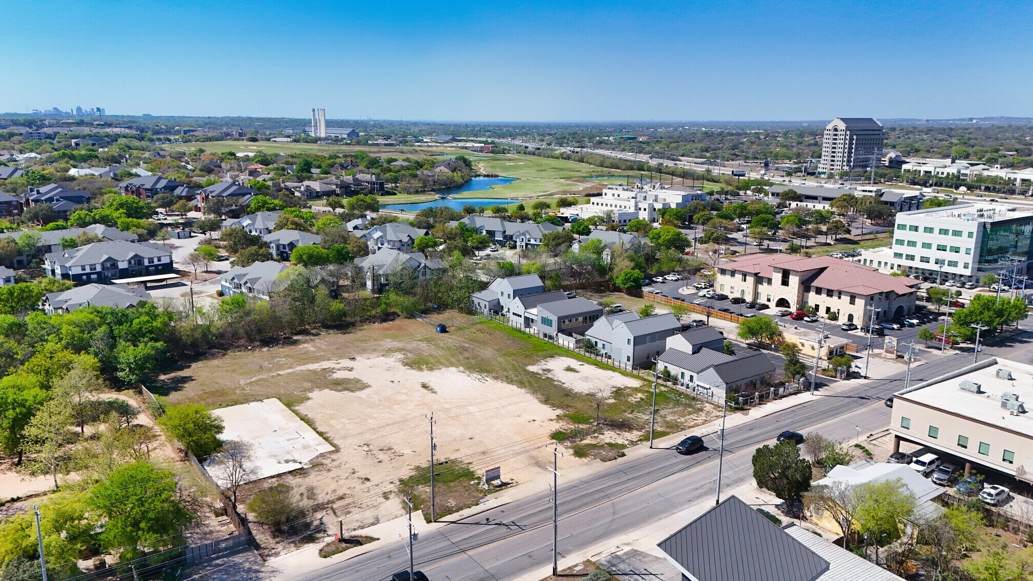 350-362 W Sunset Rd, San Antonio, TX à vendre Photo de l’immeuble– Image 1 sur 18