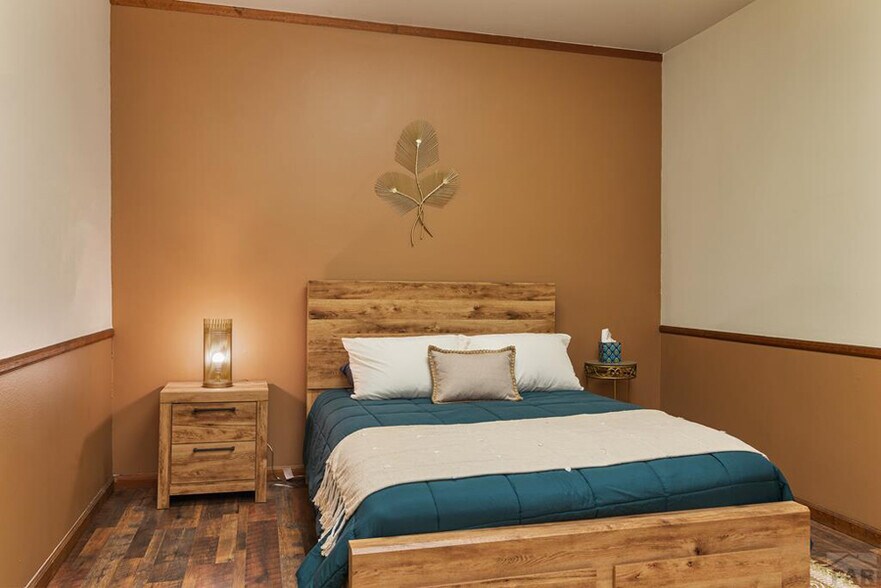 323 S Union Ave, Pueblo, CO à vendre - Photo de l’immeuble – Image 3 sur 20