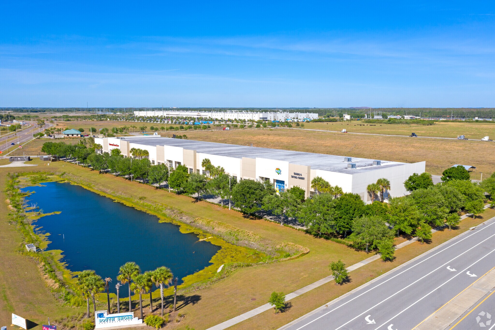 351 30th St SE, Tampa, FL à louer Photo principale– Image 1 sur 7
