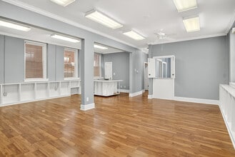 115 E Market St, Warrenton, NC à louer Photo intérieure– Image 1 sur 23