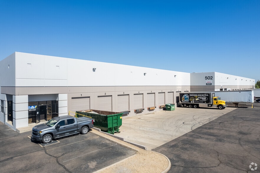 301-502 N 37th Dr, Phoenix, AZ à louer - Photo principale – Image 3 sur 8