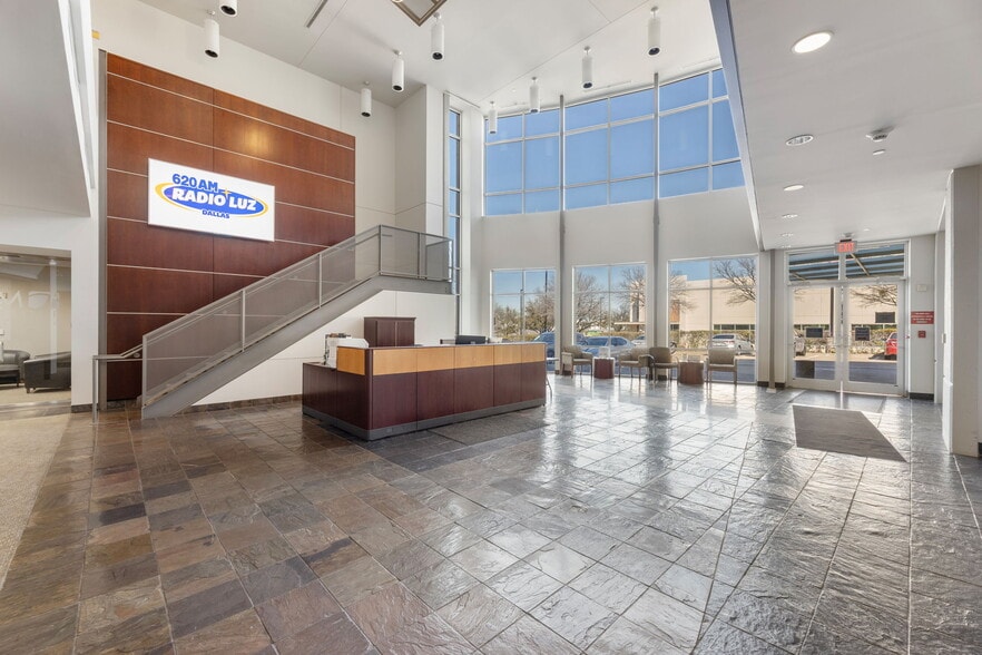 6400 N Belt Line Rd, Irving, TX à vendre - Hall d’entrée – Image 3 sur 11