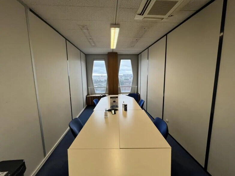 Bureau dans Thiais à vendre - Photo intérieure – Image 3 sur 11