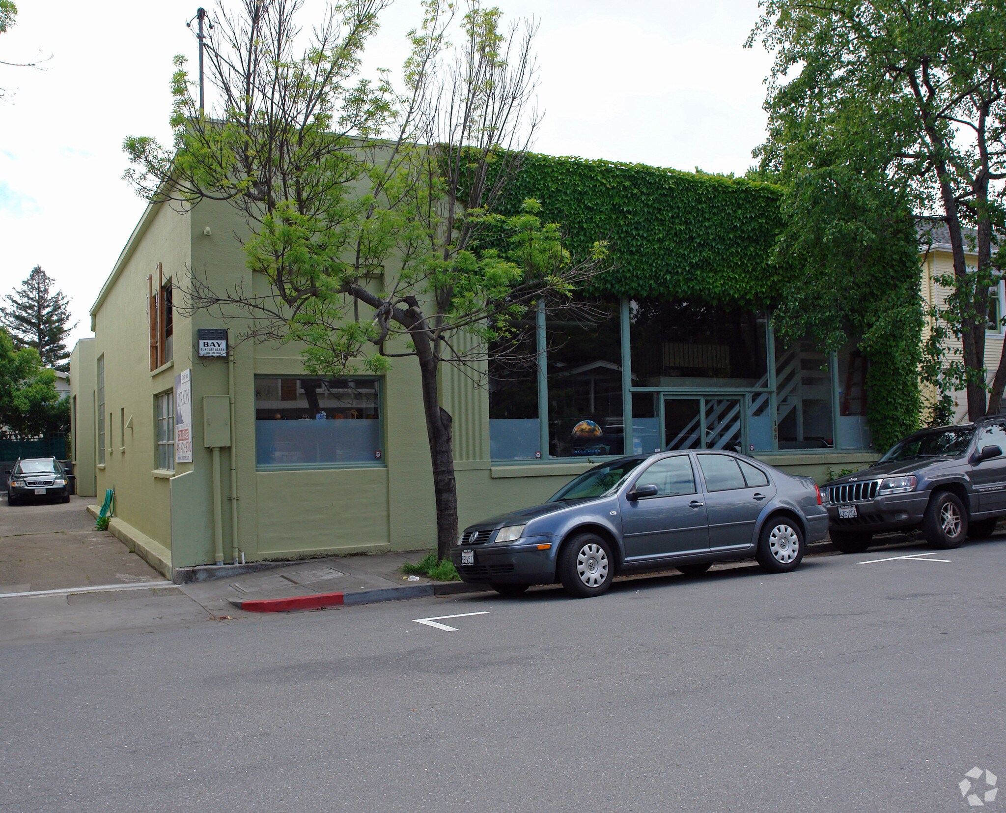 145 Tunstead Ave, San Anselmo, CA à louer Photo de l’immeuble– Image 1 sur 4