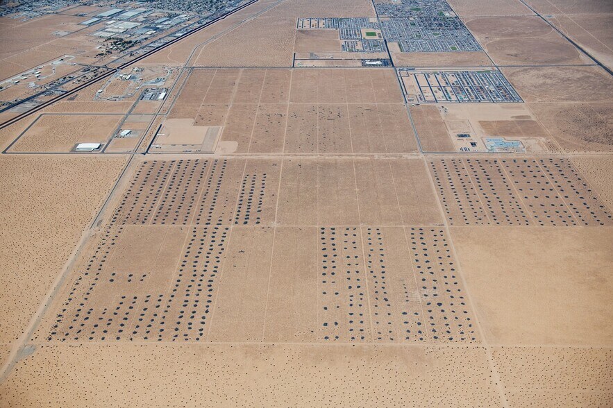24th Street and Avenue C, San Luis, AZ à vendre - Aérien – Image 2 sur 4