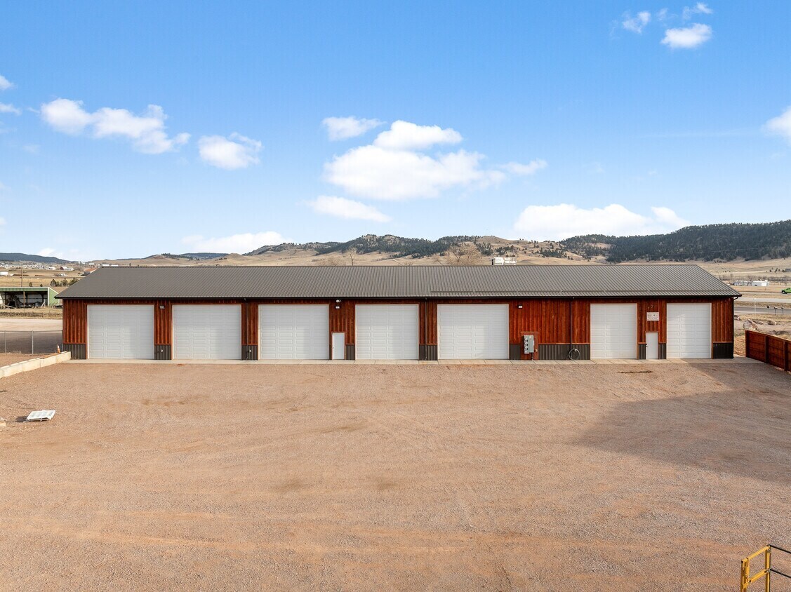 13255 Tl Pl, Piedmont, SD à louer Photo de l’immeuble– Image 1 sur 13