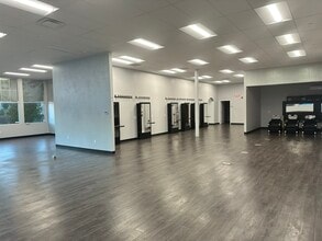 224 Berlin Tpke, Berlin, CT à louer Photo intérieure– Image 2 sur 11