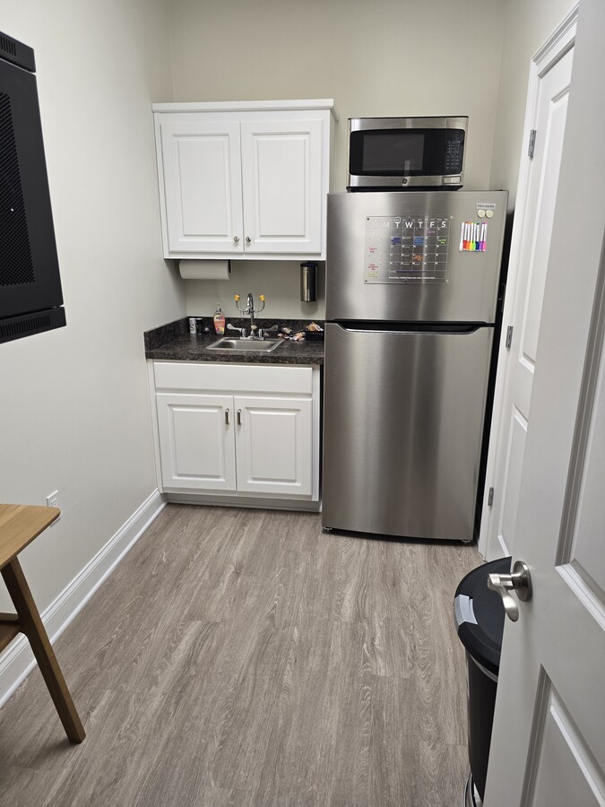 110 Samaritan Dr, Cumming, GA 30040 - Lot 101-102 -  - Photo intérieure - Image 2 of 8