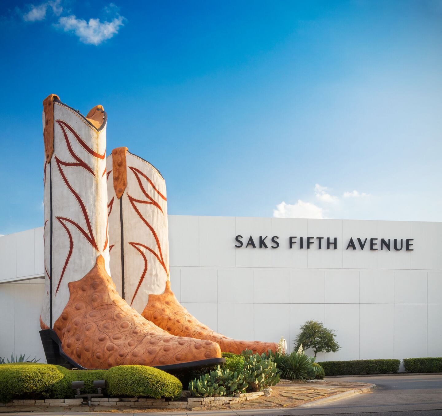 7400 San Pedro Ave, San Antonio, TX à louer Photo principale– Image 1 sur 5