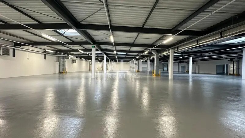 Industriel/Logistique dans Caluire-et-Cuire à louer - Photo de l’immeuble – Image 3 sur 12