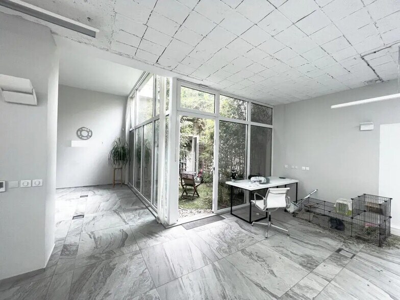 Bureau dans Levallois-Perret à louer - Photo de l’immeuble – Image 2 sur 9