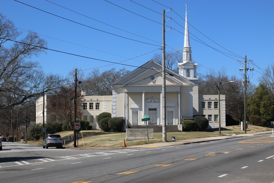 1450 Ralph David Abernathy Blvd SW, Atlanta, GA à vendre - Photo de l’immeuble – Image 1 sur 3