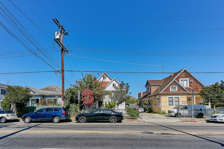 1228-1238 S Normandie Ave, Los Angeles, CA à vendre - Photo de l’immeuble – Image 3 sur 13