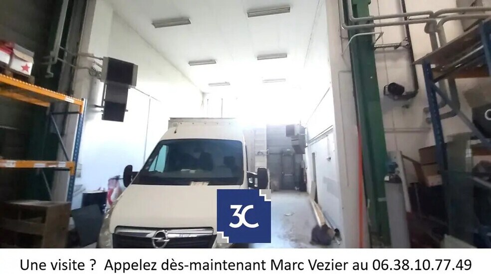 Industriel/Logistique dans Voisins-le-Bretonneux à vendre - Photo intérieure – Image 3 sur 8