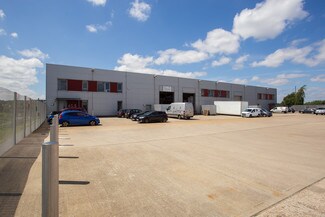 Plus de détails pour 65.5-65.7 White Hart Ave, Londres - Industriel/Logistique à louer