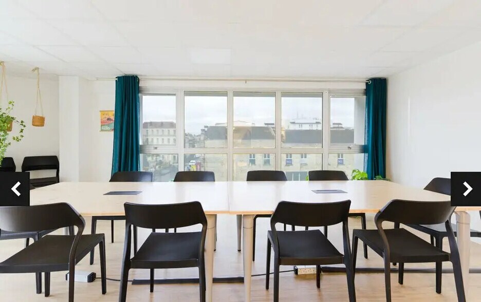 Bureau dans Bordeaux à louer - Photo de l’immeuble – Image 3 sur 8