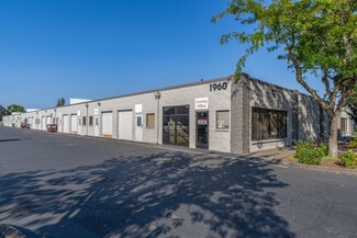 Plus de détails pour 1800 NE 25th Ave, Hillsboro, OR - Industriel/Logistique à louer