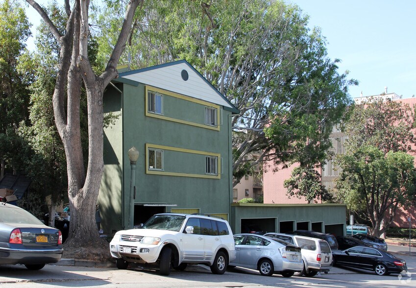 500 Midvale Ave, Los Angeles, CA à vendre - Photo principale – Image 1 sur 14
