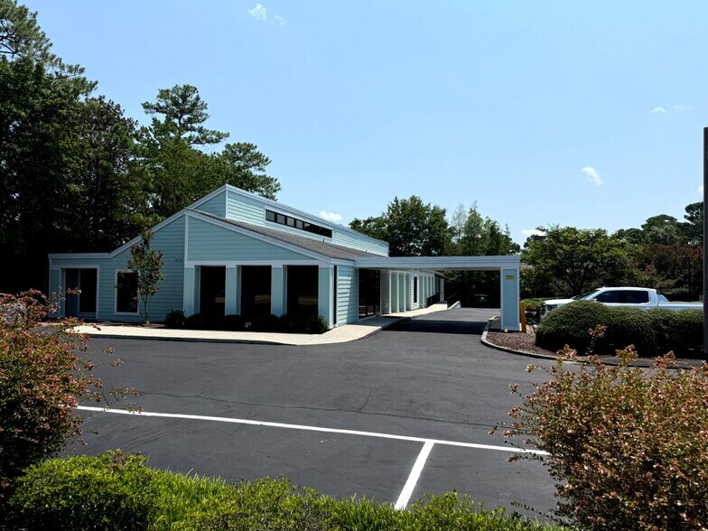 3710 Shipyard Blvd, Wilmington, NC à louer - Photo principale – Image 2 sur 8