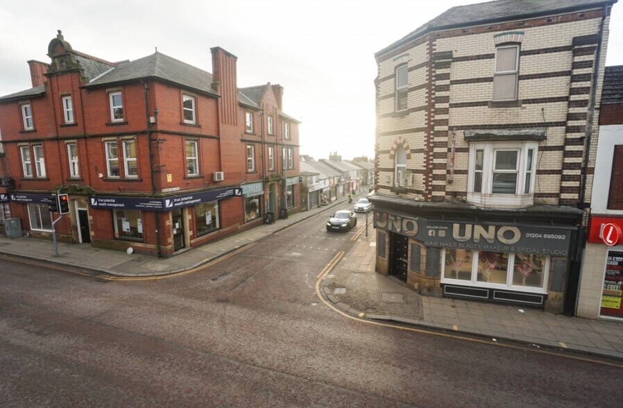 29-31 Lee Ln, Bolton à louer - Photo du quartier – Image 3 sur 3