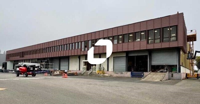 Plus de détails pour Industriel/Logistique à louer