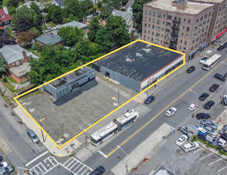 579 S Broadway, Yonkers, NY à vendre - Photo de l’immeuble – Image 1 sur 12
