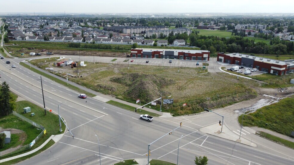 3341 153, Edmonton, AB à louer - Photo de l’immeuble – Image 2 sur 13