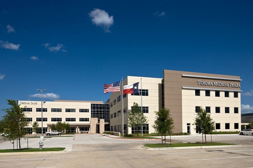 5012 S US Highway 75, Denison, TX à louer - Photo de l’immeuble – Image 2 sur 5