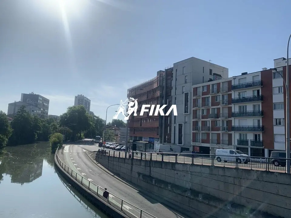 Bureau dans Toulouse à louer Photo de l’immeuble– Image 1 sur 10
