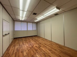 66 W Duarte Rd, Arcadia, CA à louer Photo intérieure– Image 1 sur 5