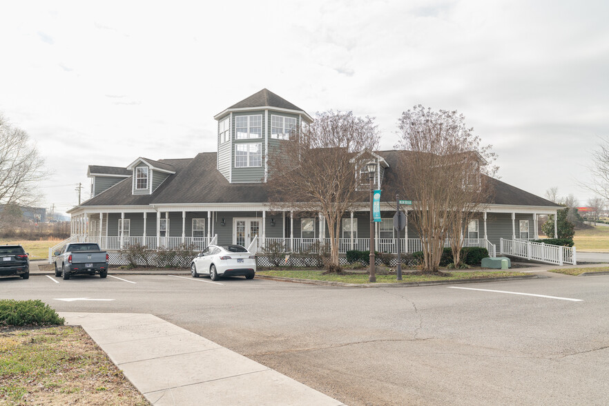 130 Willowcreek Blvd, Sweetwater, TN à vendre - Photo de l’immeuble – Image 1 sur 44