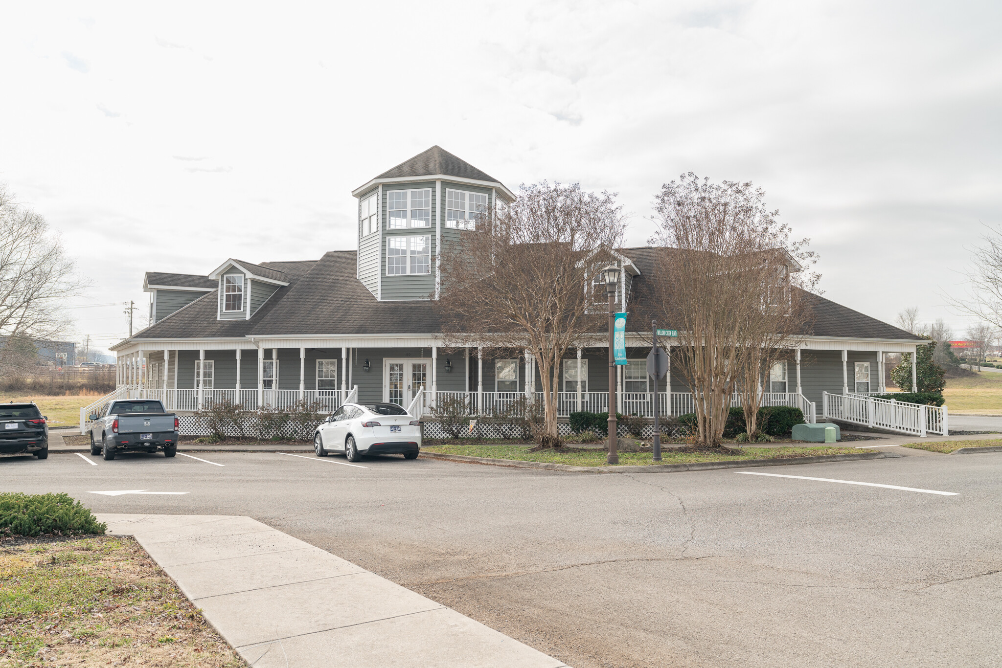 130 Willowcreek Blvd, Sweetwater, TN à vendre Photo de l’immeuble– Image 1 sur 45