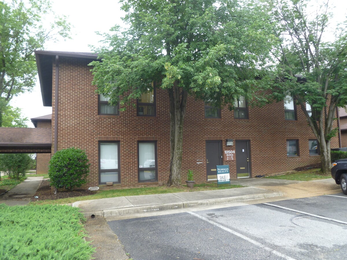 12504 Lake Ridge Dr, Woodbridge, VA 22192 - Lot A -  - Photo intérieure - Image 1 of 4