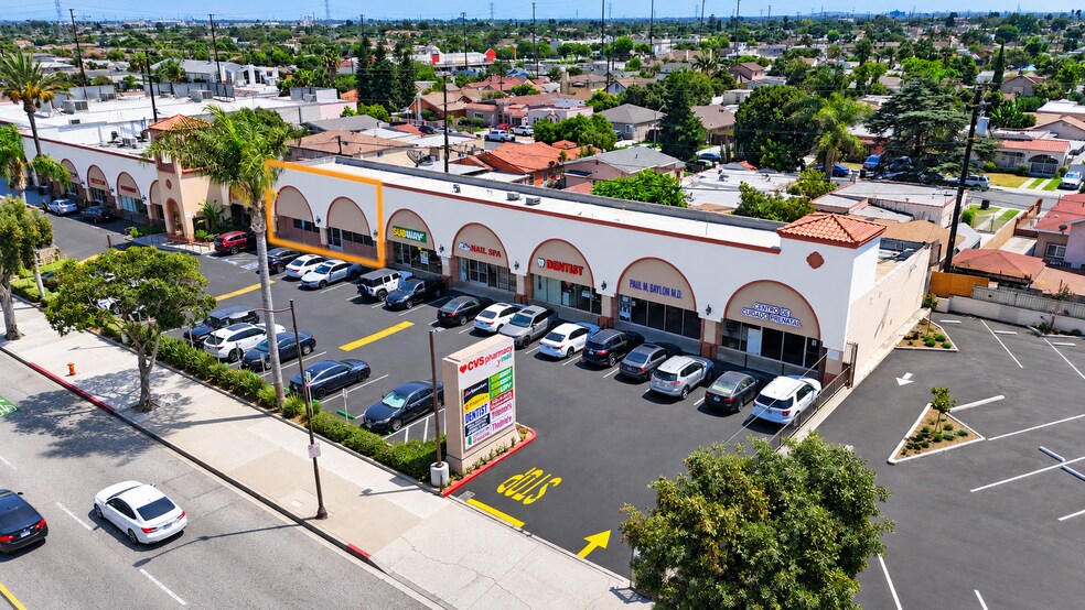 3118-3208 E Florence Ave, Huntington Park, CA à louer - Photo de l’immeuble – Image 3 sur 12