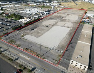 Plus de détails pour 1624-1636 S Pioneer Rd, Salt Lake City, UT - Terrain à louer