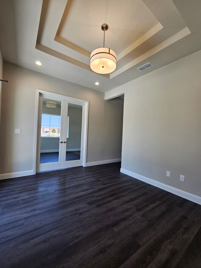 2601 Little Elm Pky, Little Elm, TX 75068 - Lot 2601 - - Photo intérieure - Image 1 of 14