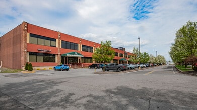 1020 Commerce Park Dr, Williamsport, PA à louer Photo intérieure– Image 2 sur 19